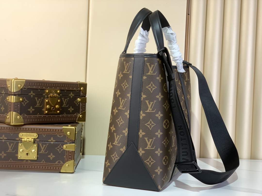 Louis Vuitton M45734 Weekend Tote Bag