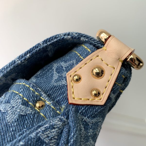 M46829 Sunset Denim Blue