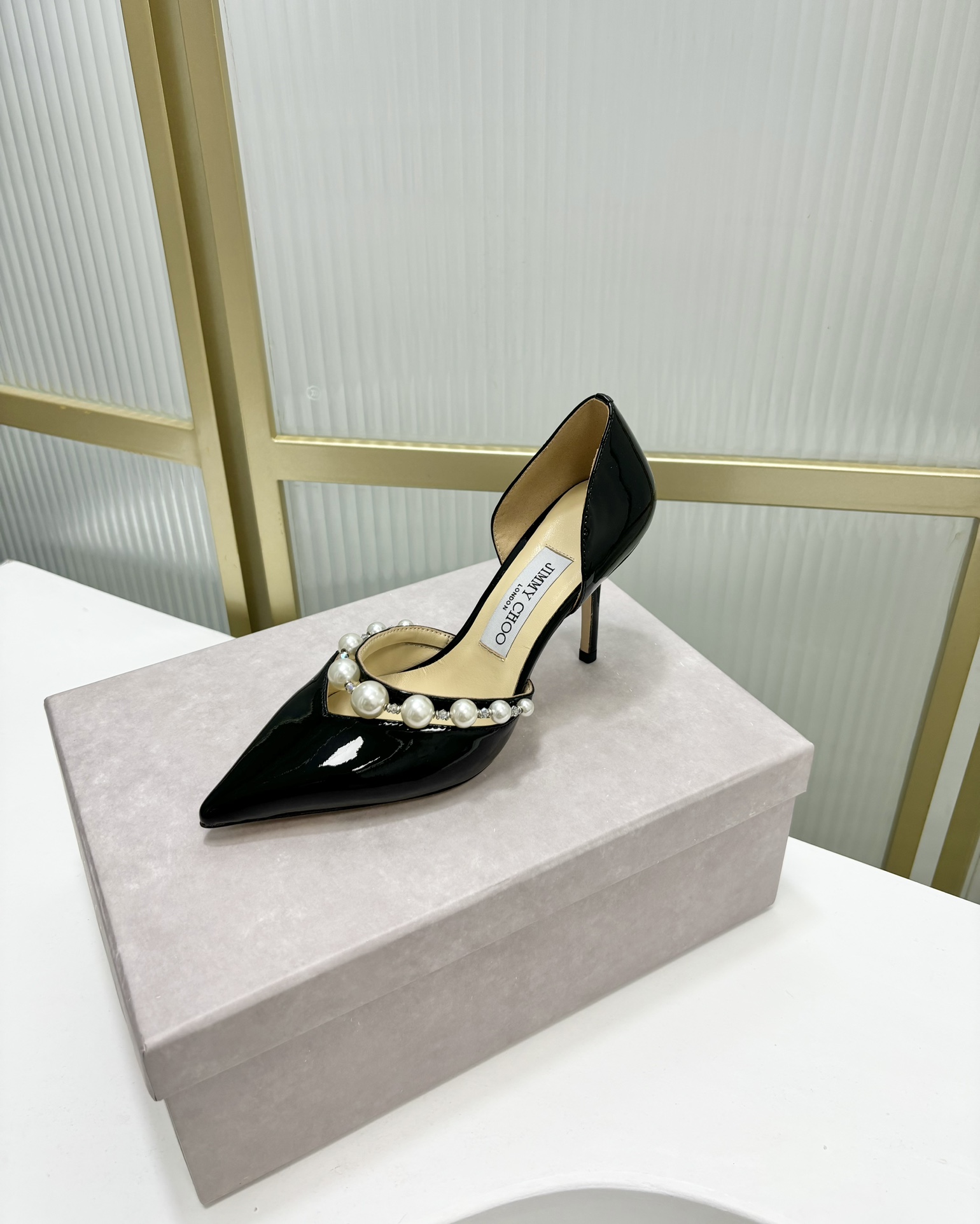 Jimmy choo Temperament and versatile hollow high heels