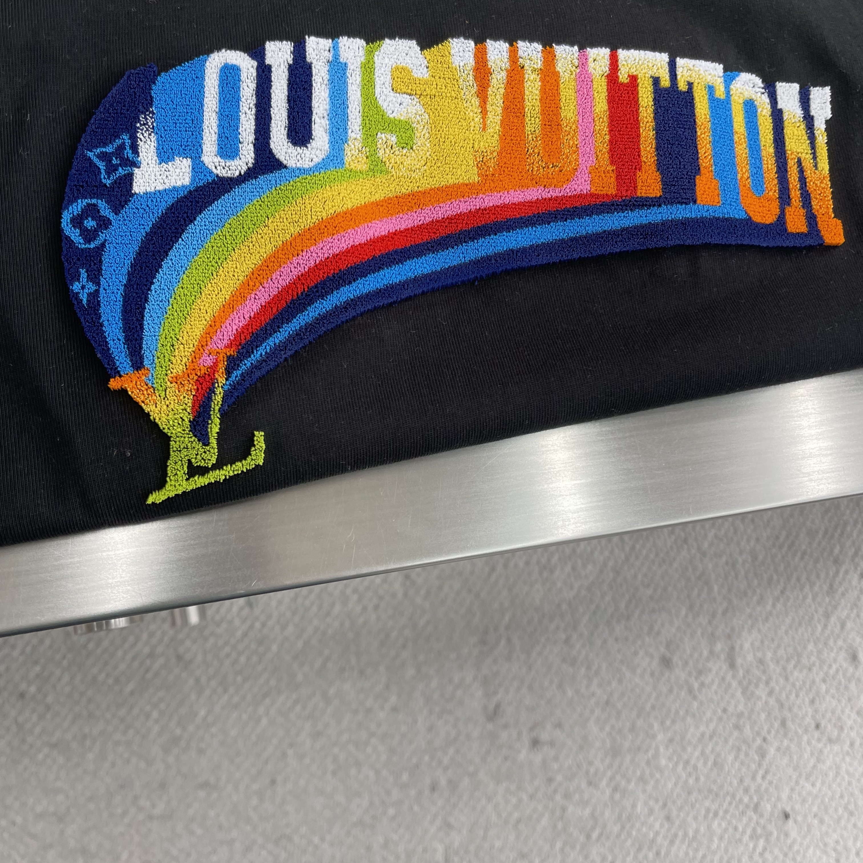 LV 2025 SS New Arrival – Unisex T-Shirt