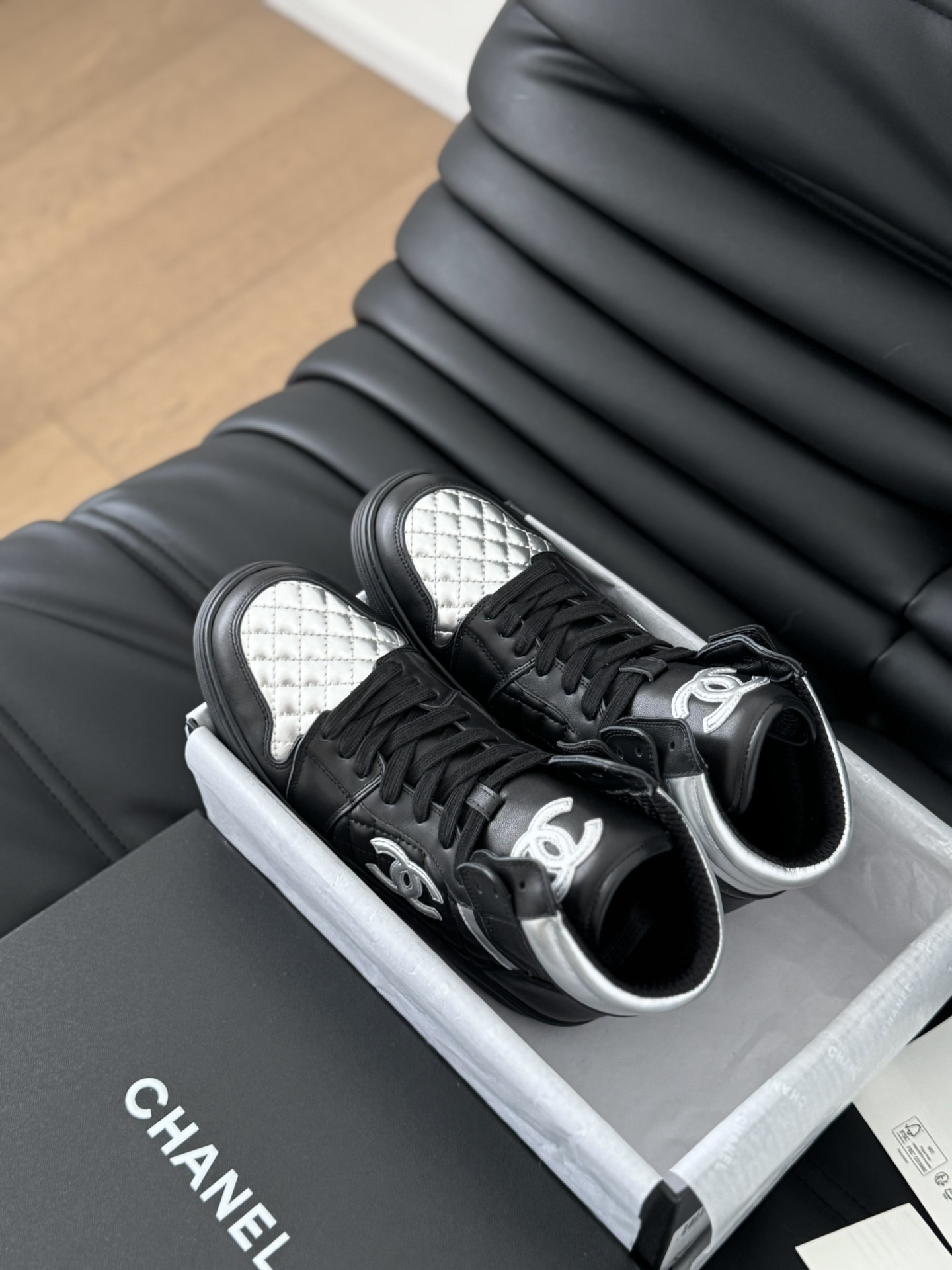 Chanel AJ-BLACK SLIVER