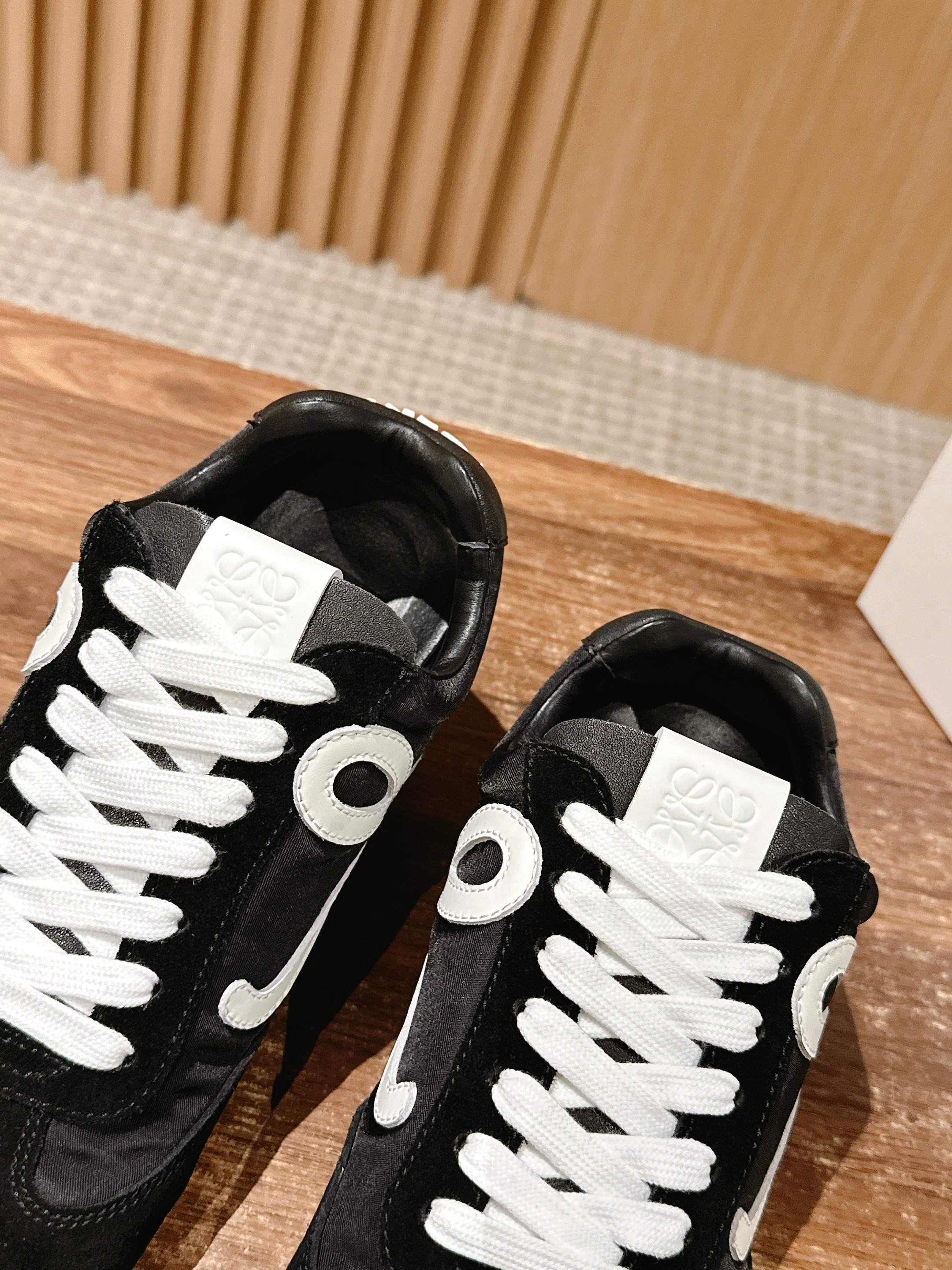 Ballet Runner 2.0 in nylon and calfskin Black