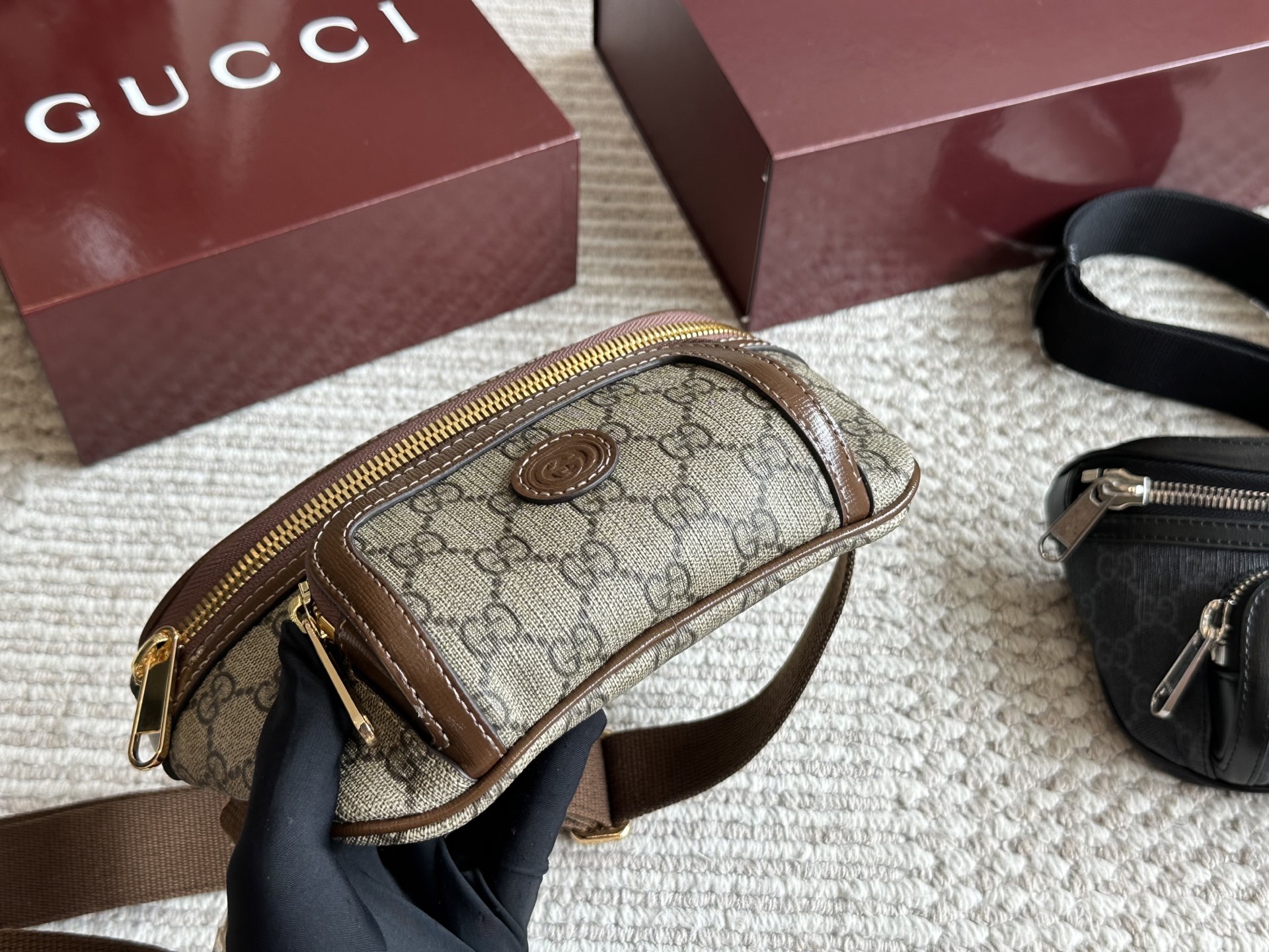 GUCCI Supreme medium belt bag