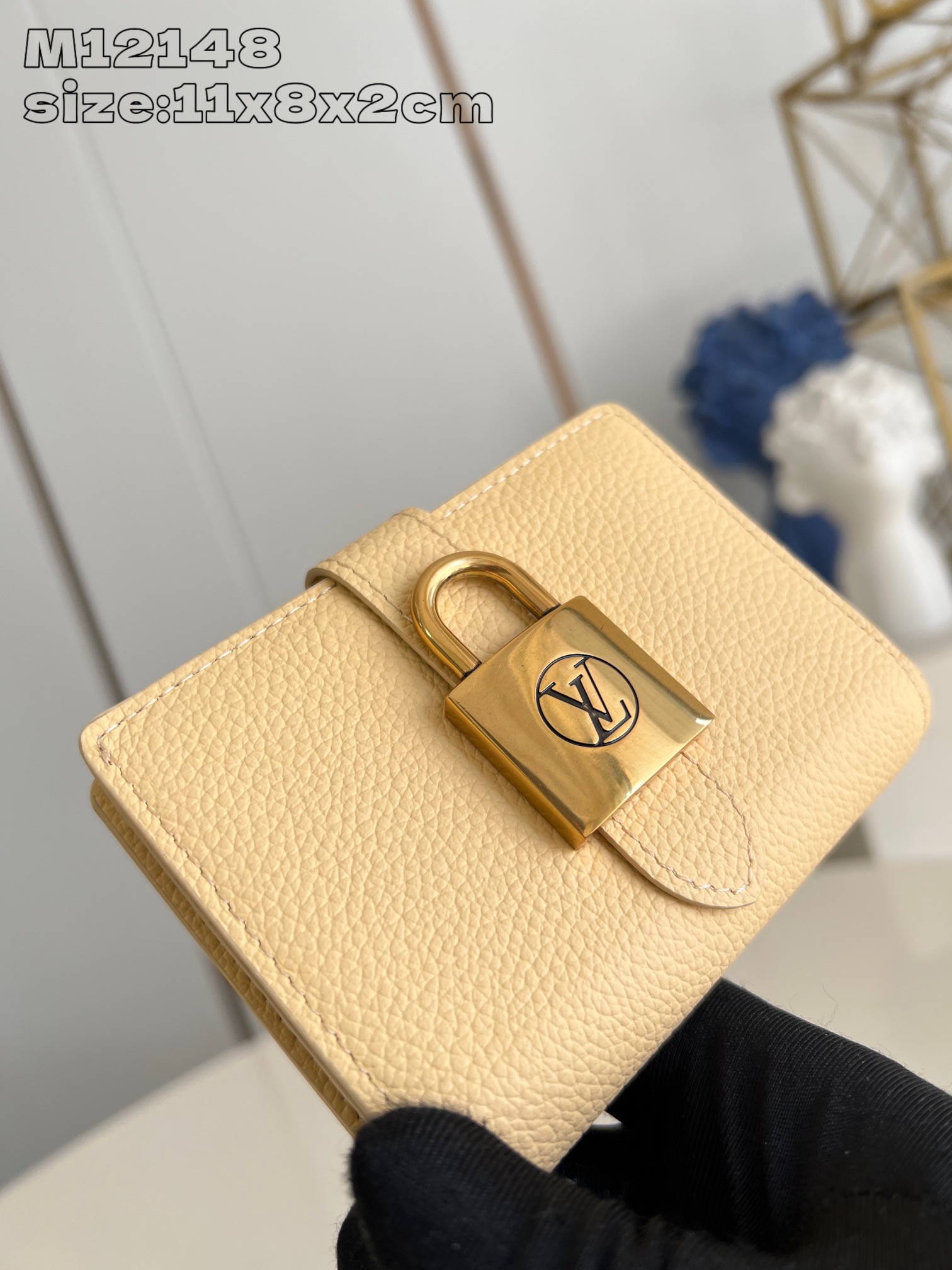 LV-M12148-Low Key wallet