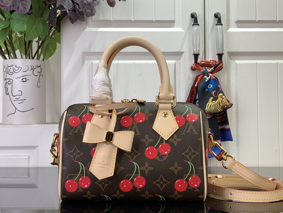 New LV x TM Speedy Bandoulière 20 M13094