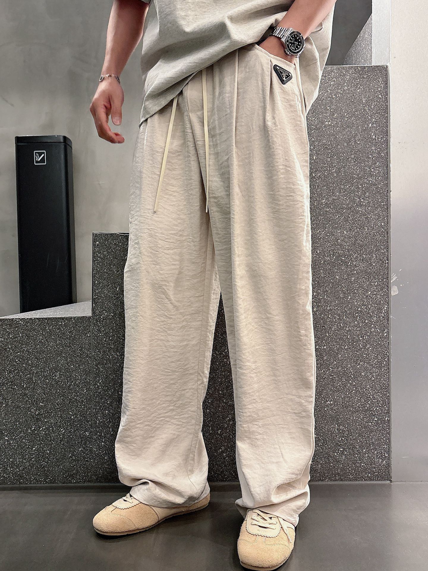 Prada Premium Non-Iron Soft Tencel Casual Pants