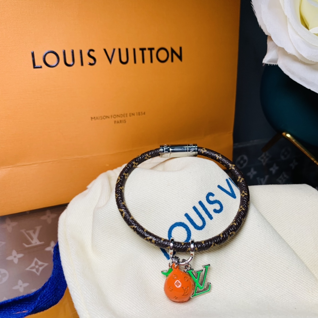 Lv-Fruits bracelet
