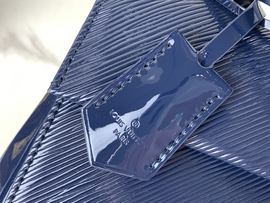 LV Cluny Mini NAVY