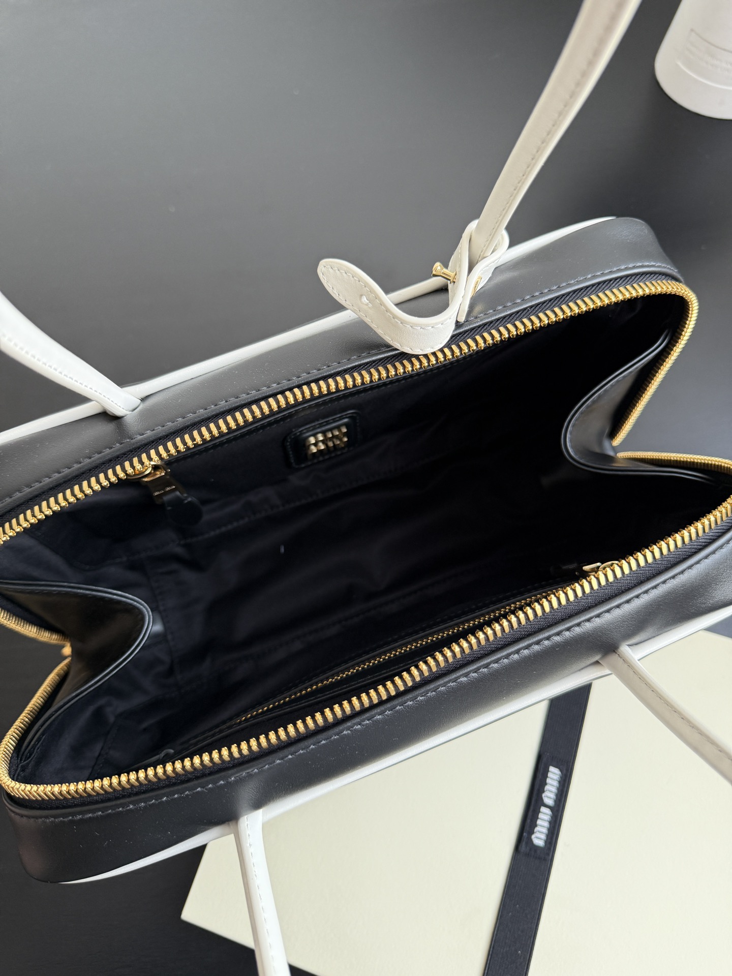 MIUMIU Beau leather bag-BLACK