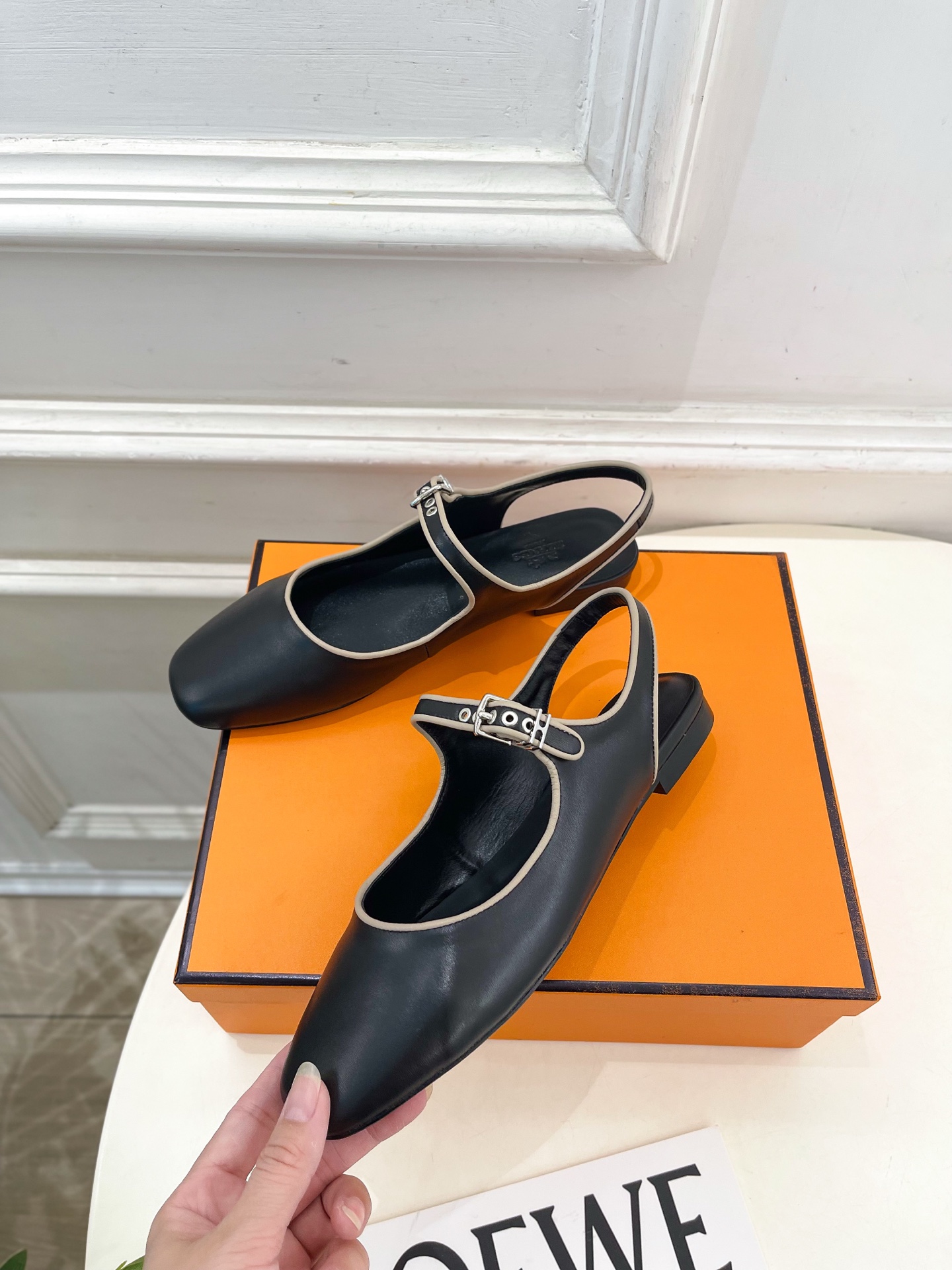 HERMÈS Kleo Mule Sandals