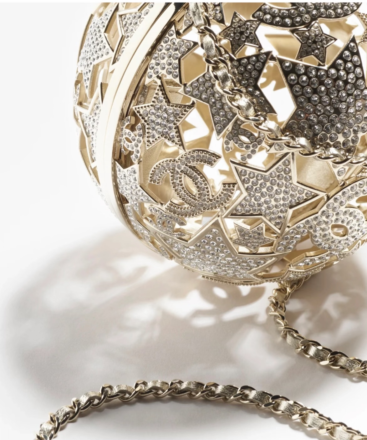 Chanel Métiers d’art Sphere Minaudiere Gold-Tone Metal & Strass Golden & Crystal