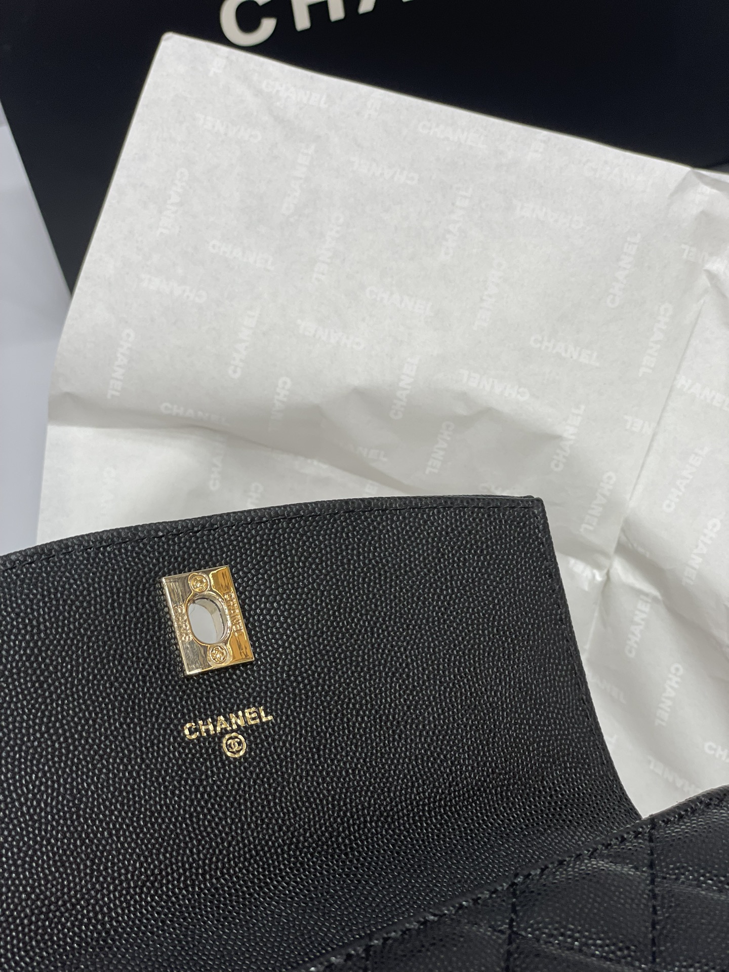 CHANEL-25C hobo small lunch box bag