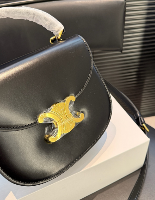 CELINE MINI BESACE CLEA IN SHINY CALFSKIN