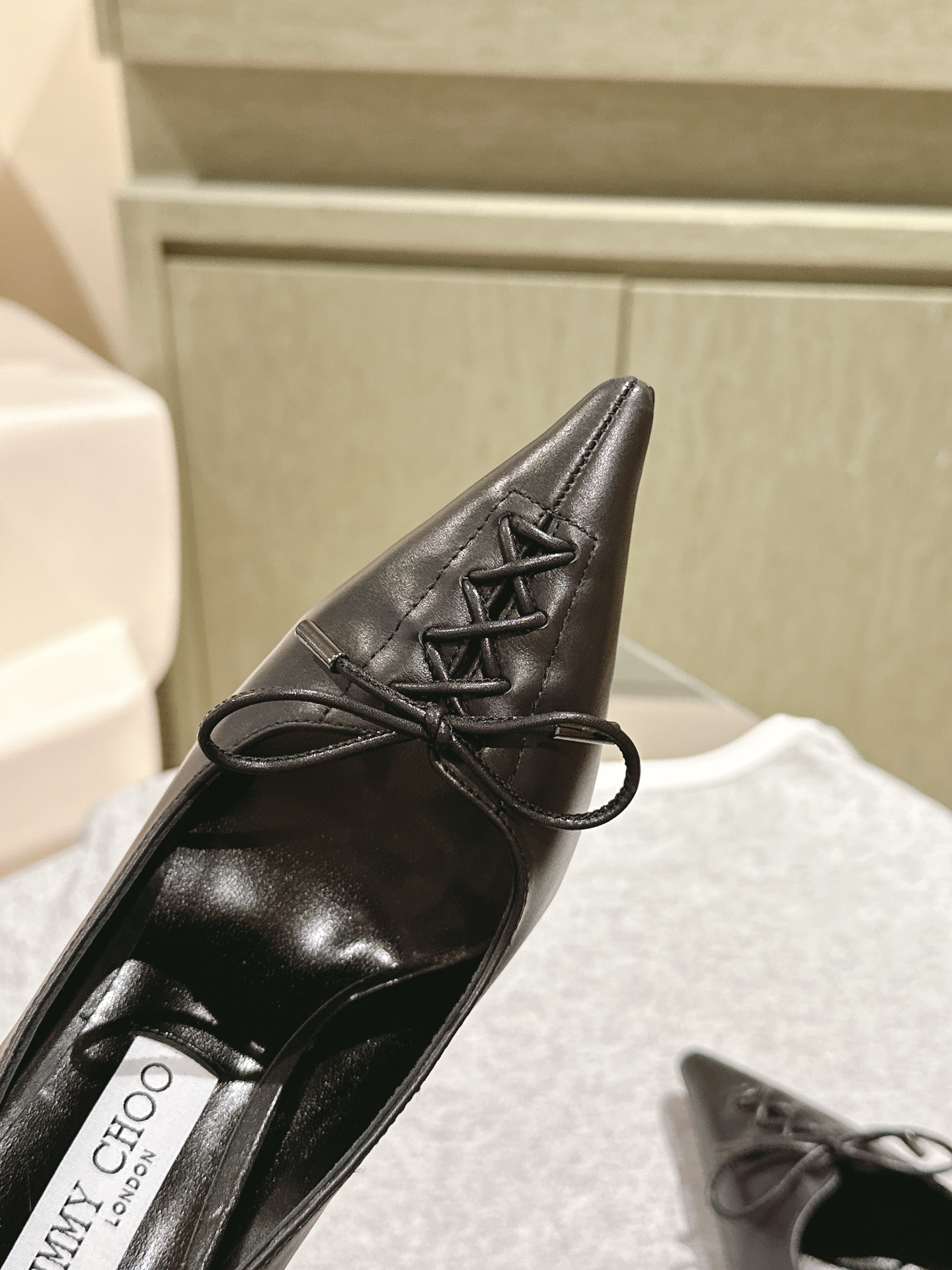 Jimmy Choo | ²⁰²4 𝐬𝐬 -Black