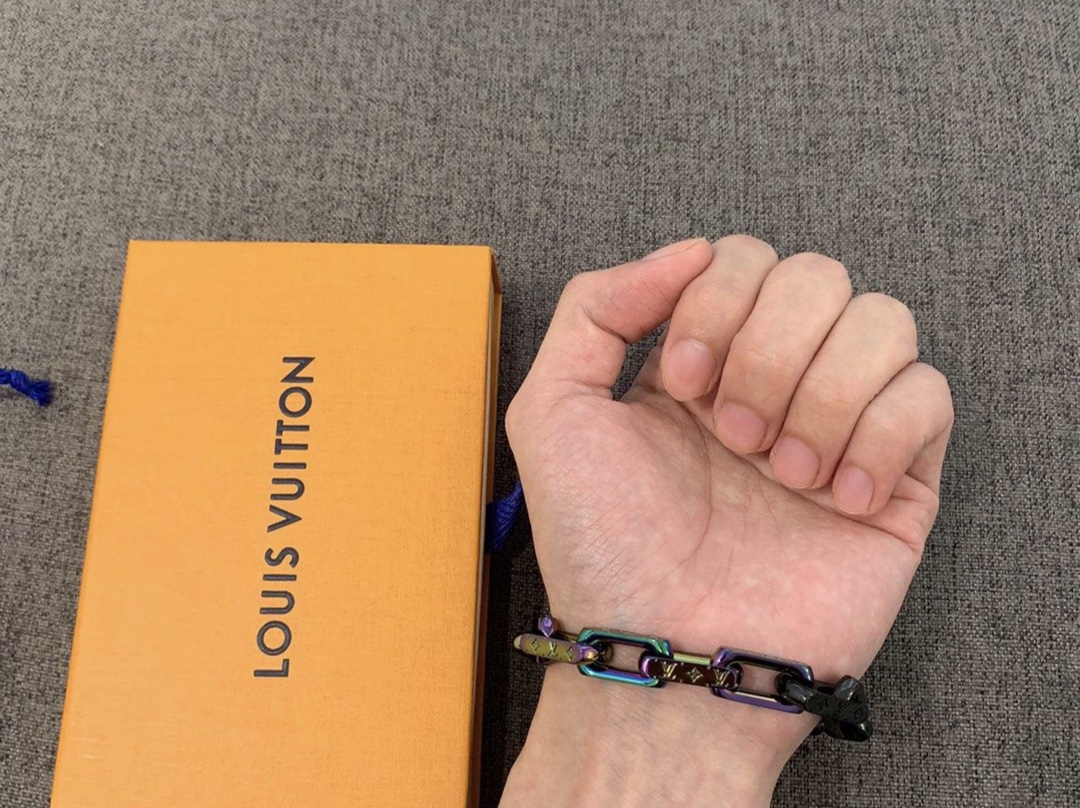 Lv-Monogram quenched bracelet