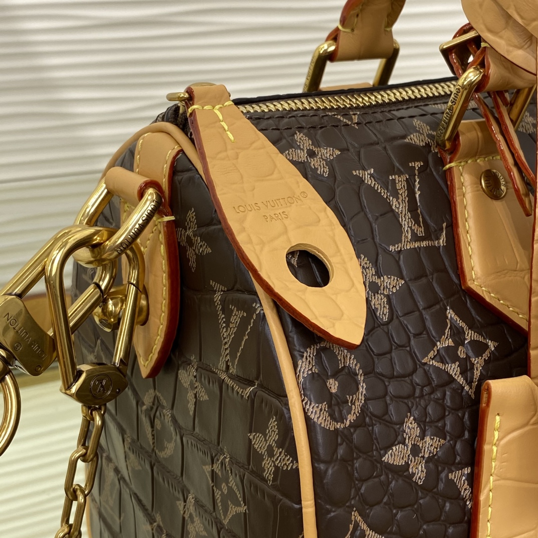 Louis Vuitton Speedy P9 Bandoulière 25 Crocodile Leather