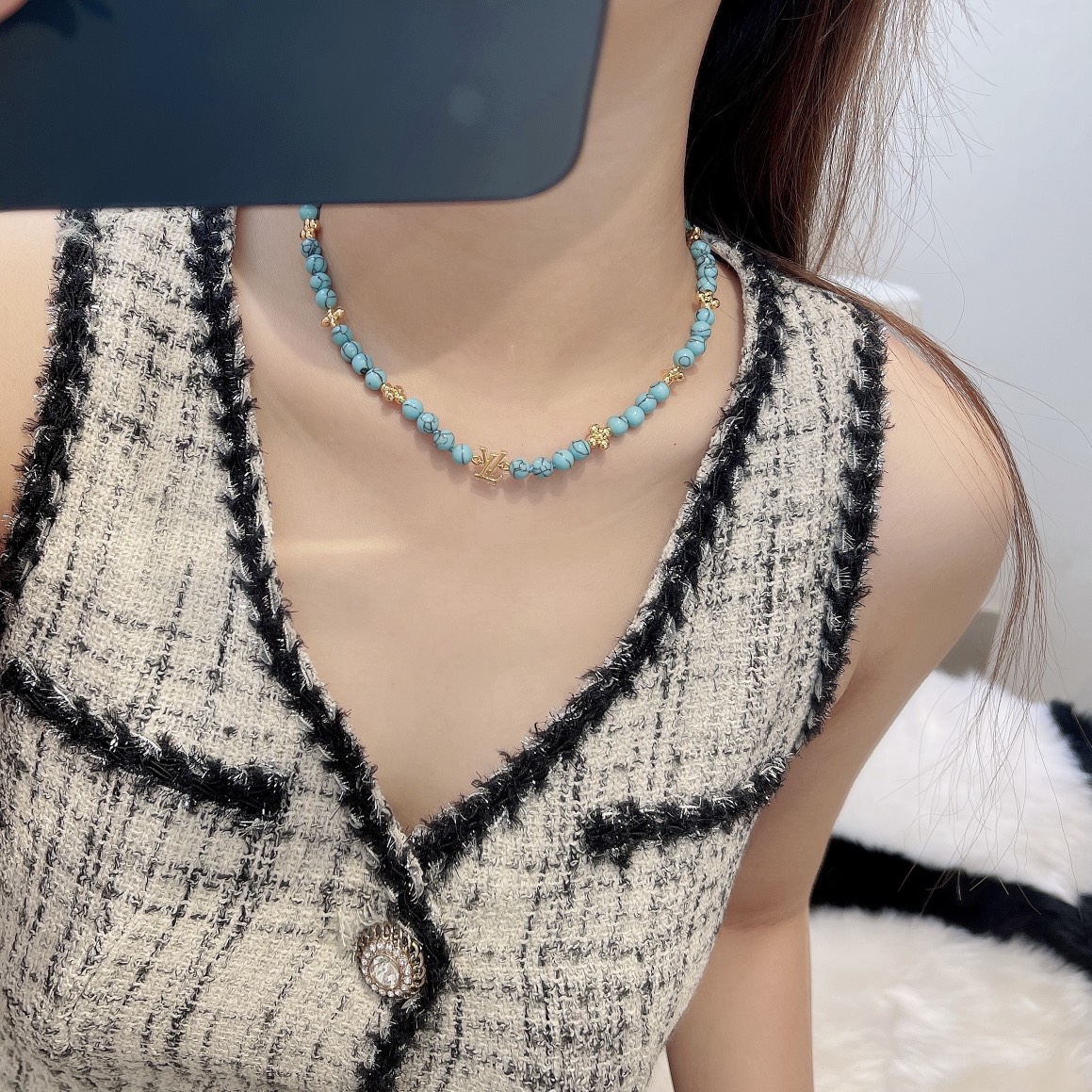 LV- Floral alphabet beaded pearl necklace