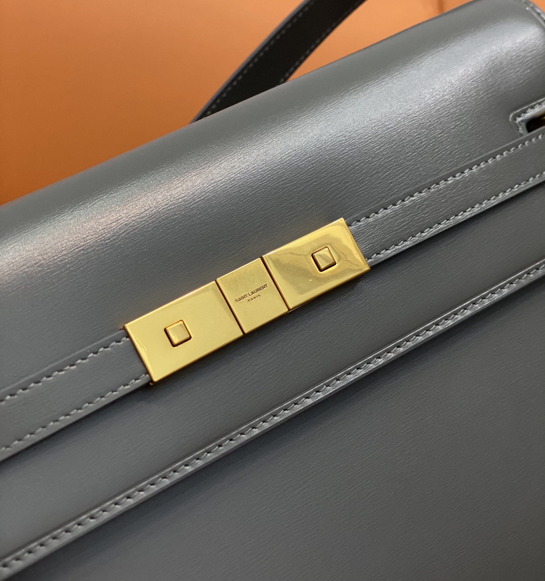 Saint Laurent Manhattan Baguette Bag