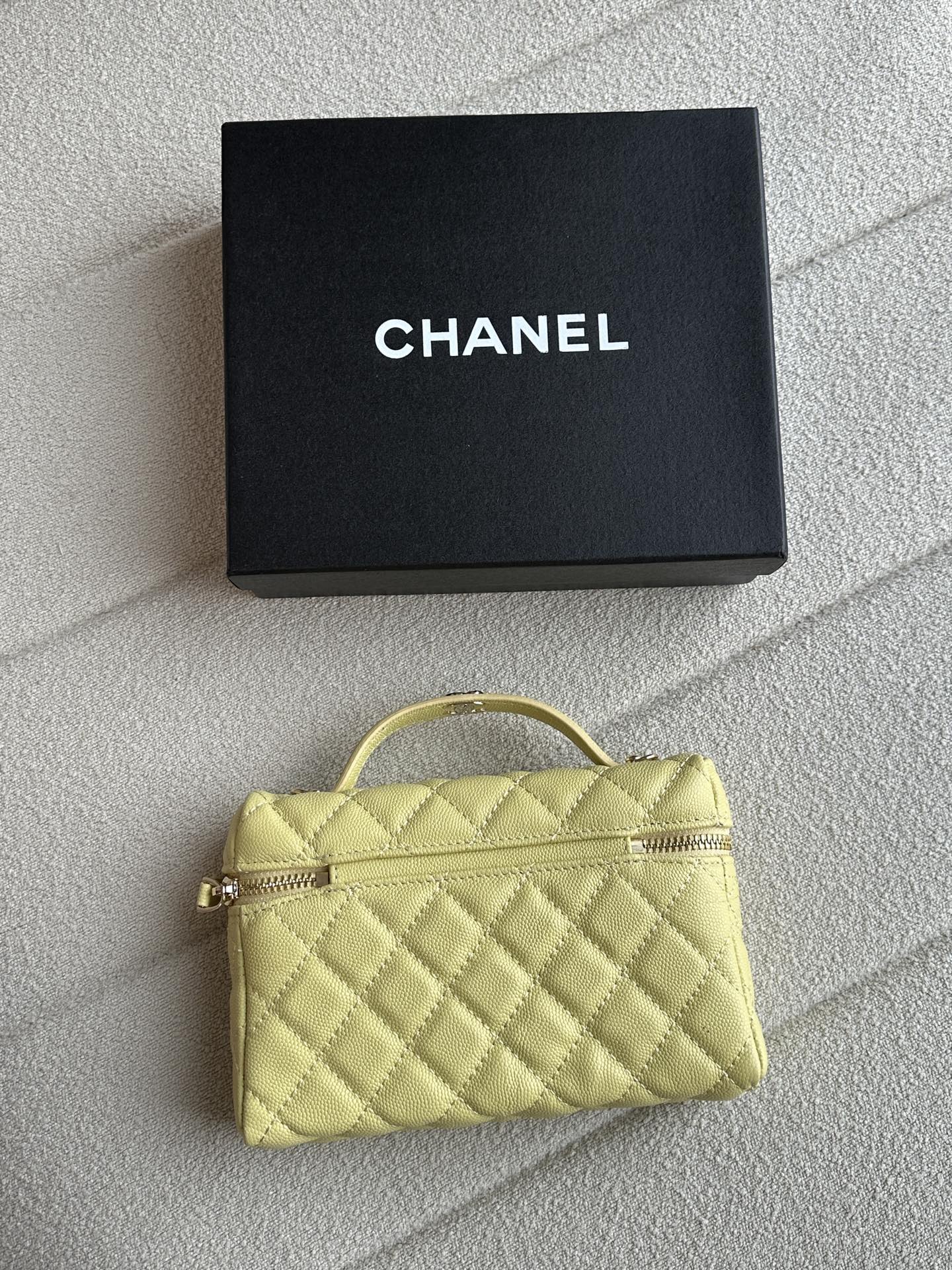 Chanel new 25C bag