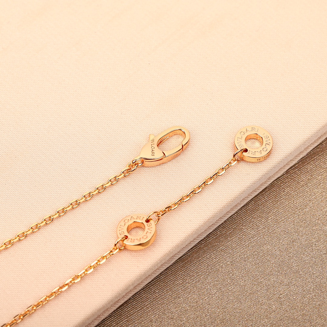 18K rose gold necklace