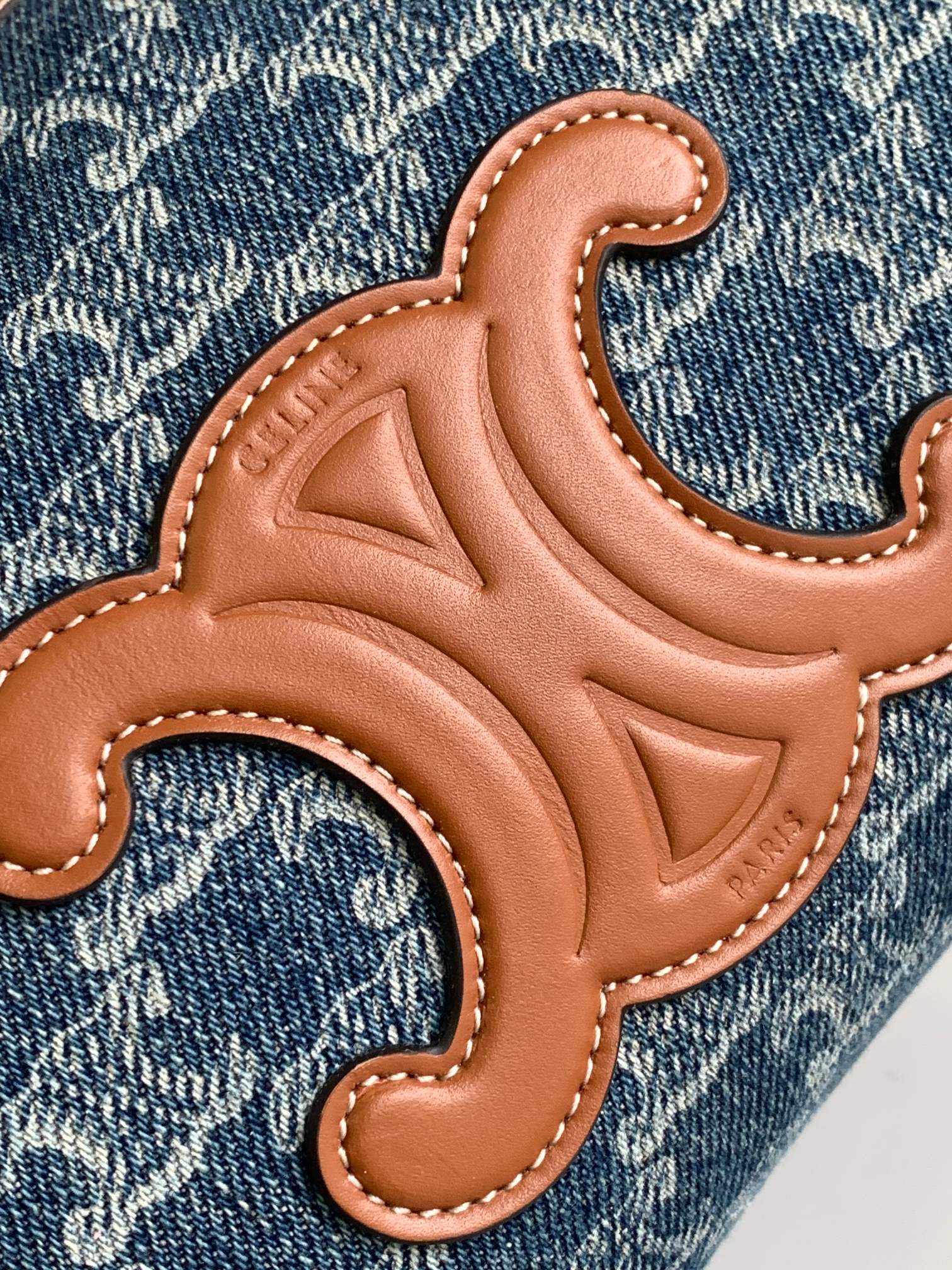 CELINE-CUIR TRIOMPHE Denim & Calfskin Boston Bag