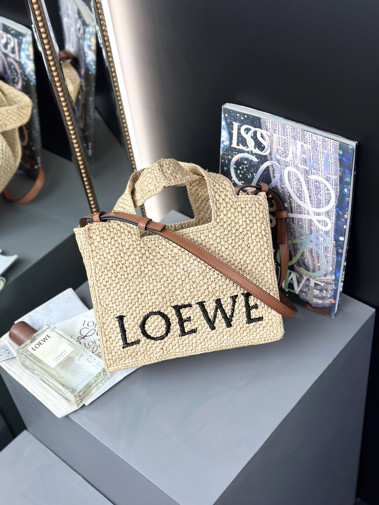 LOEWE Font Tote Raffia Basket
