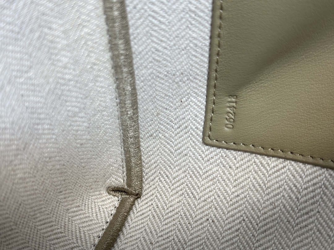 LOEWE Font Tote Jacquard Canvas