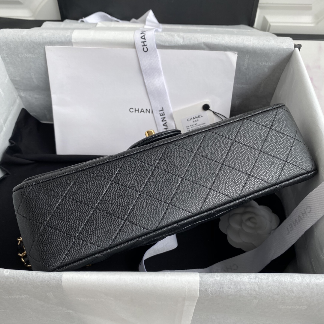 Chanel Classic Flap Bag-black