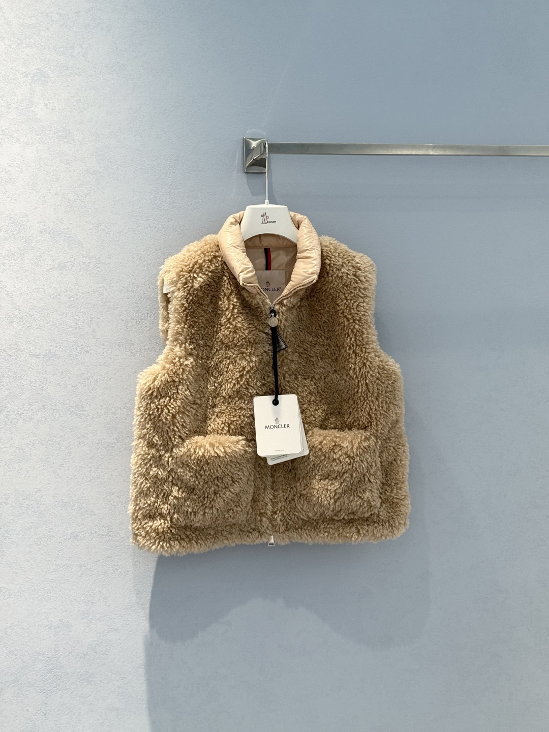 MONCLER Planeze sleeveles jacket