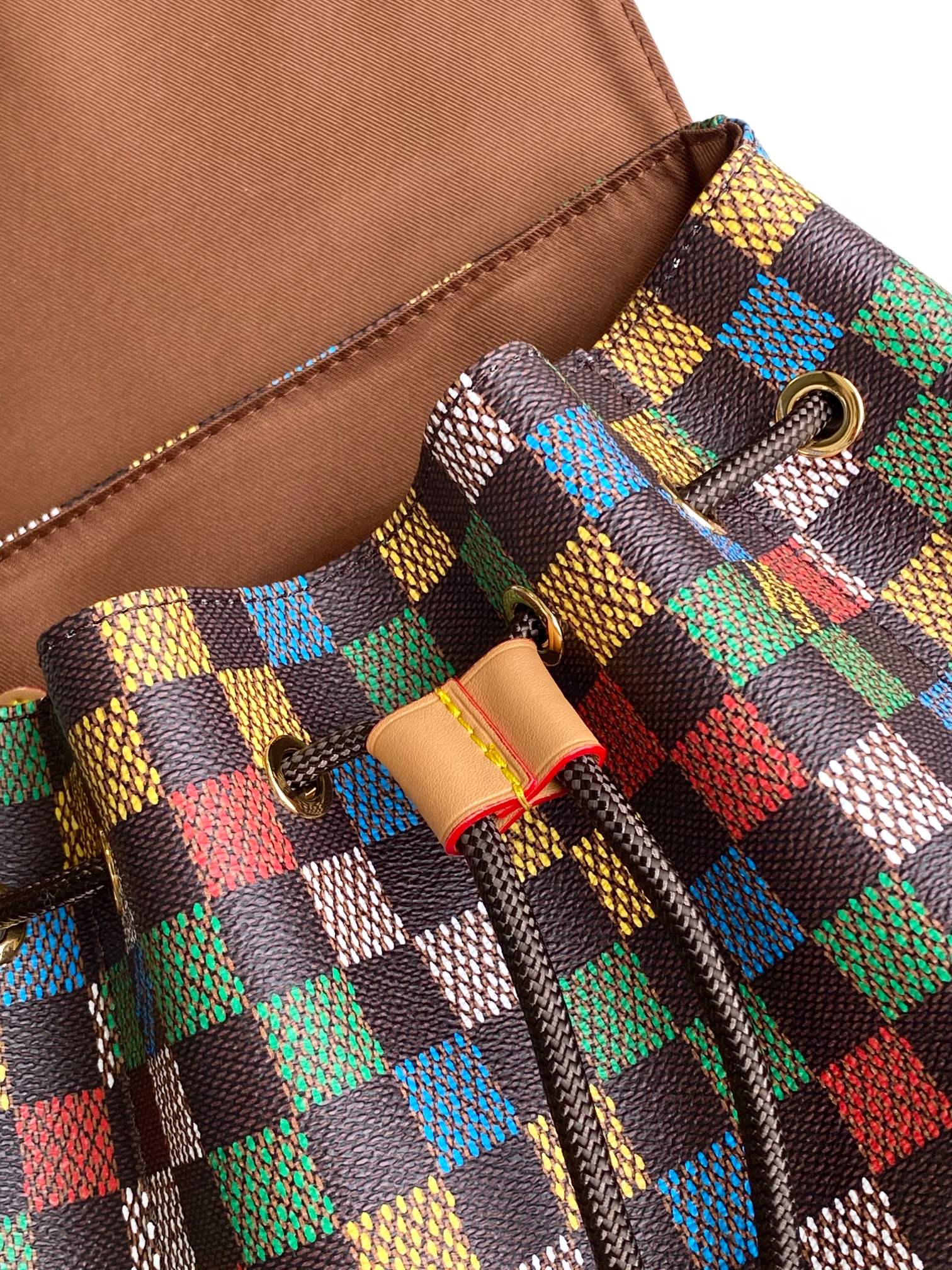 Louis Vuitton N00163 Fashion Show Christopher MM