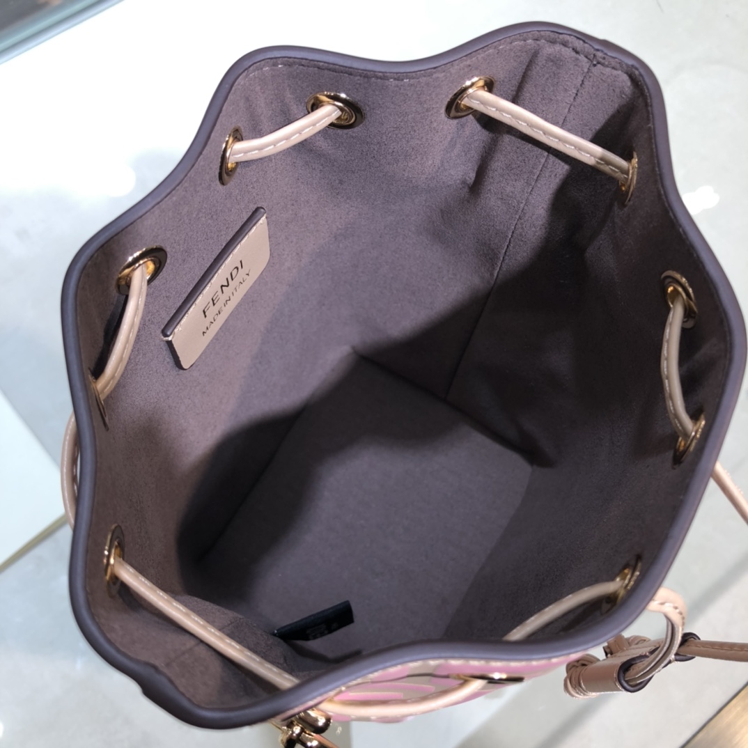FENDI-Calfskin FF Logo Bucket Bag-Pink