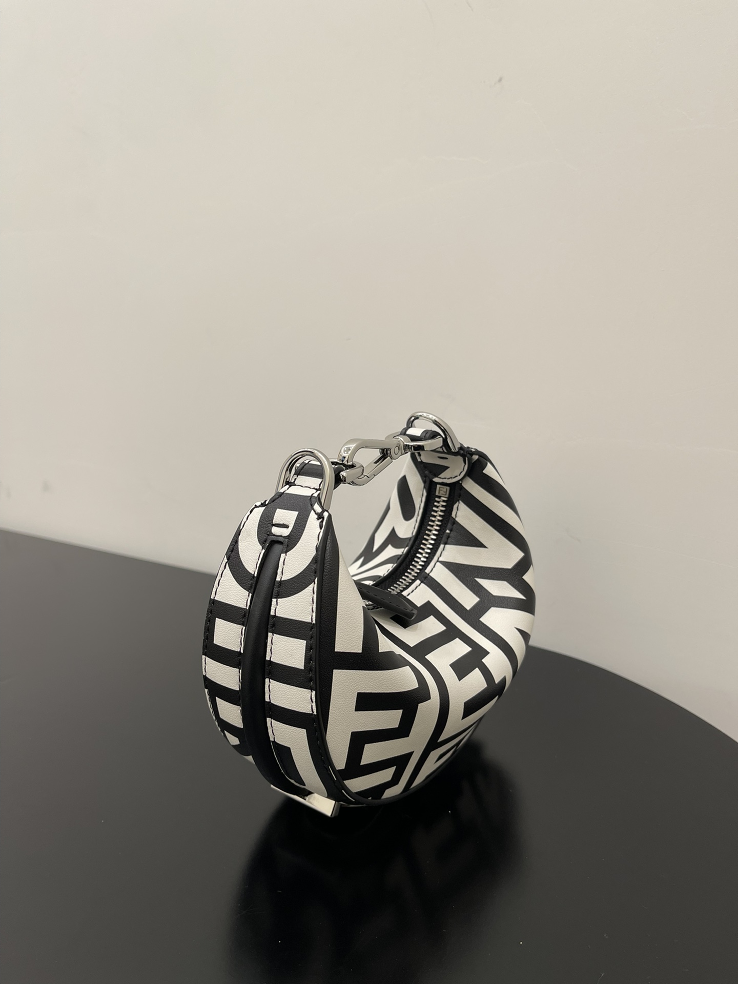 FENDI-Nano Fendigraphy Moon Bag