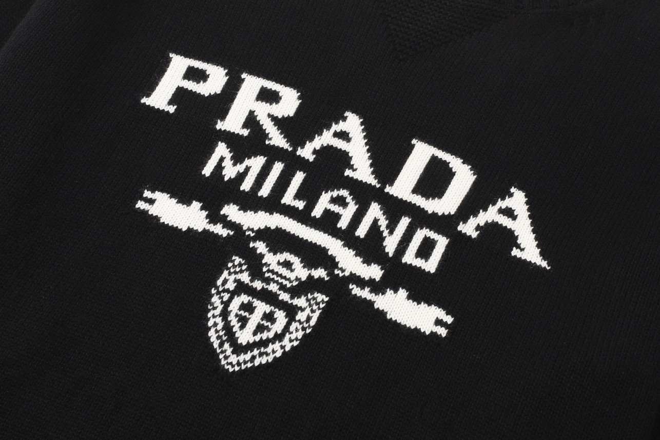 PRAD Pula - Autumn and winter sweater