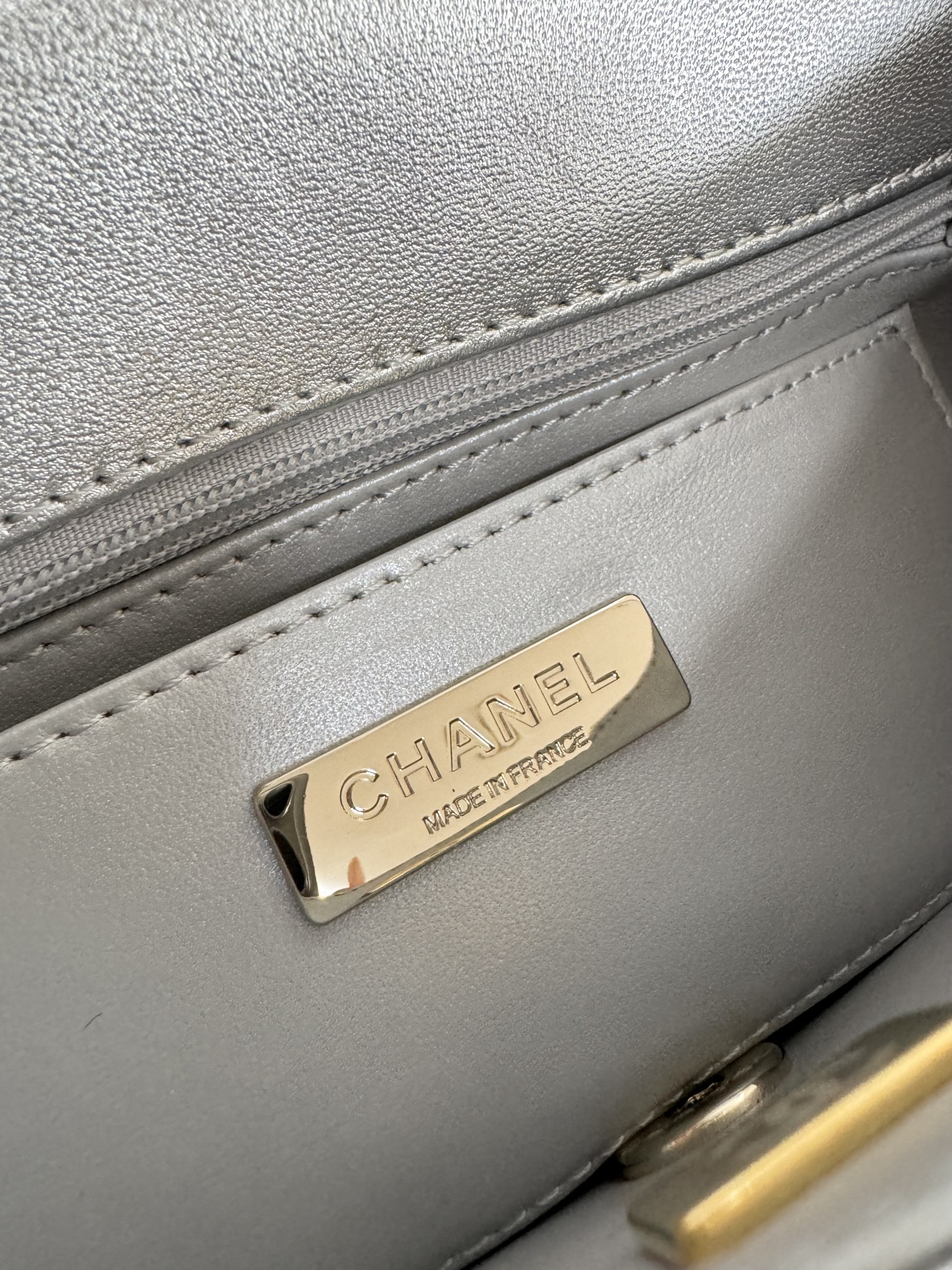 Chanel- Star mini CF