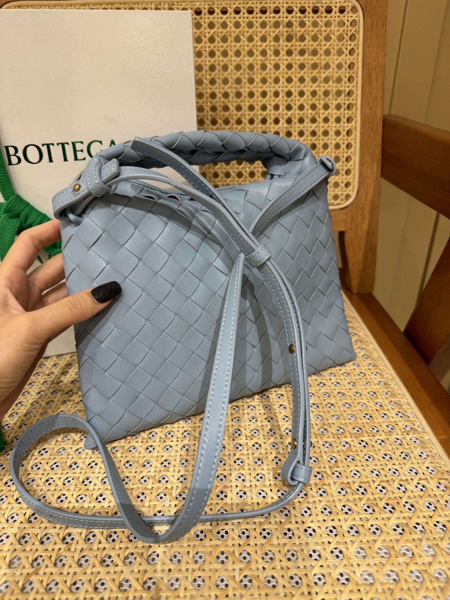 mini Hop crossbody bag Ice blue