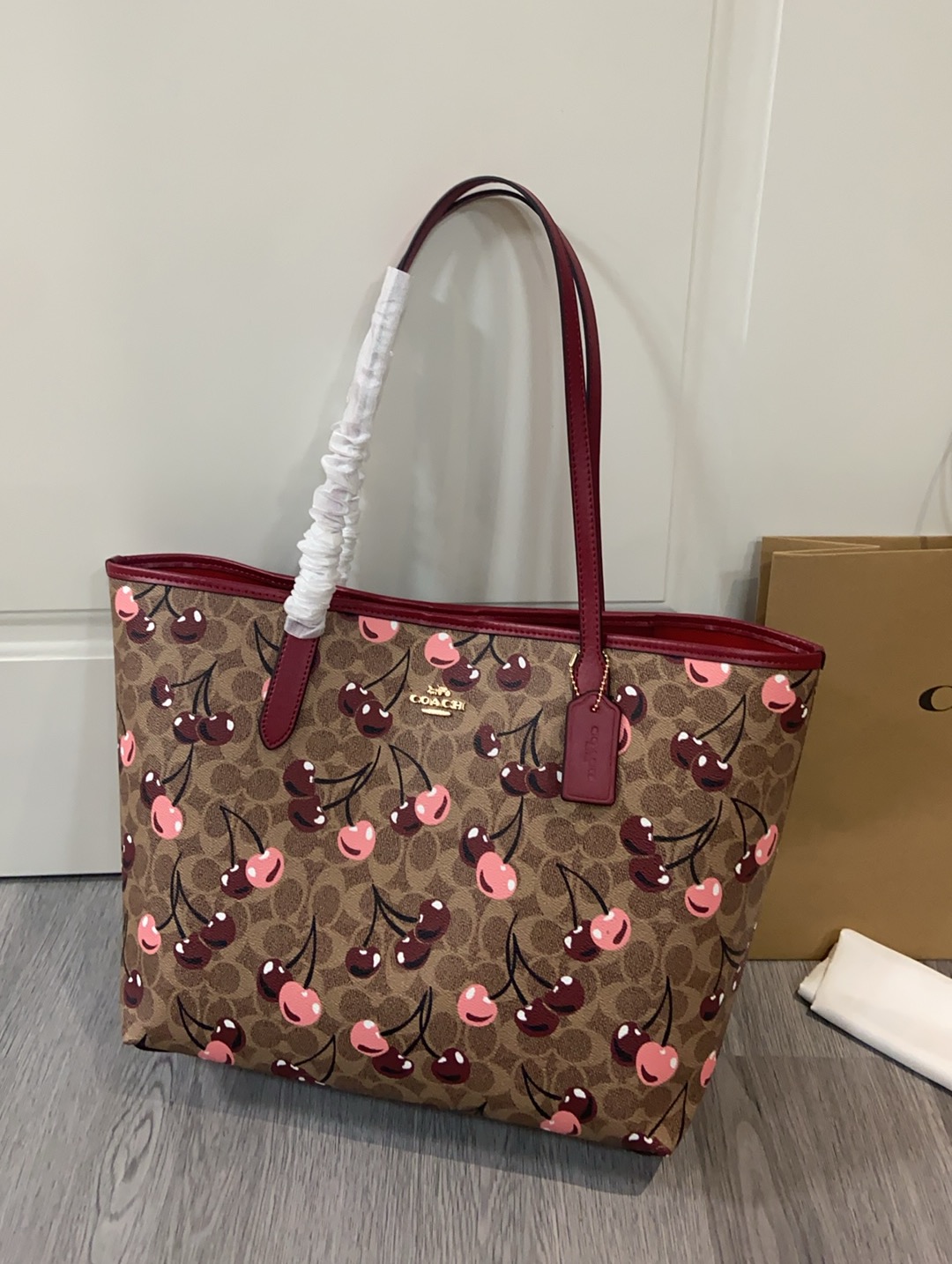 COACH- Cherry City Tote