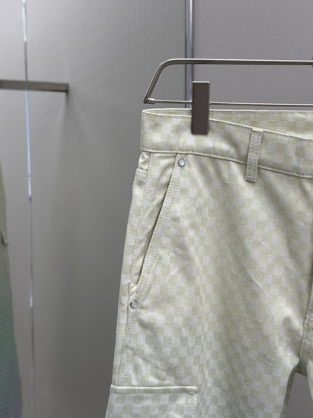 Louis Vuitton 25 Early Spring Collection