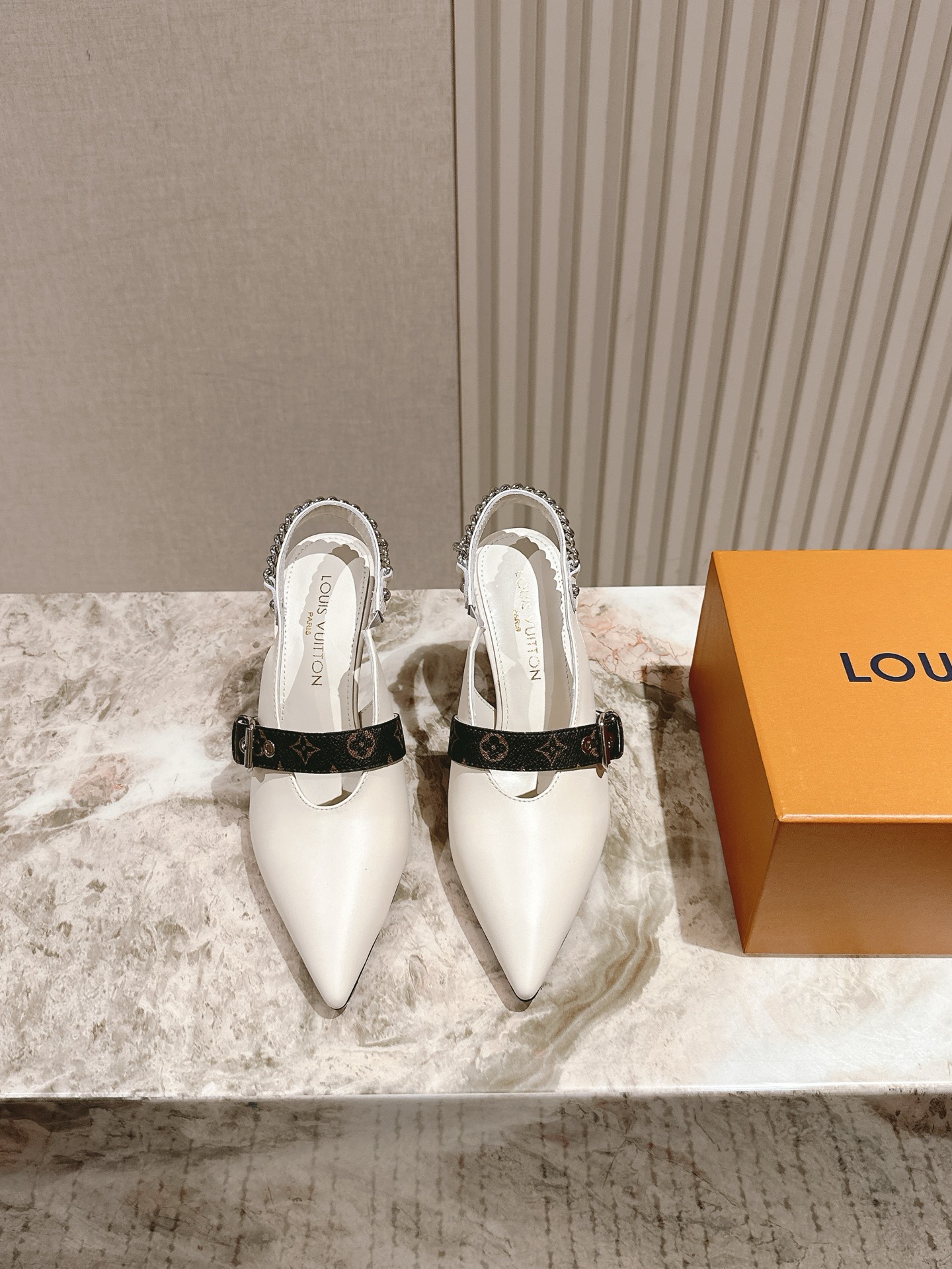 LV New Arrival – Spring/Summer Mary Jane Shoes