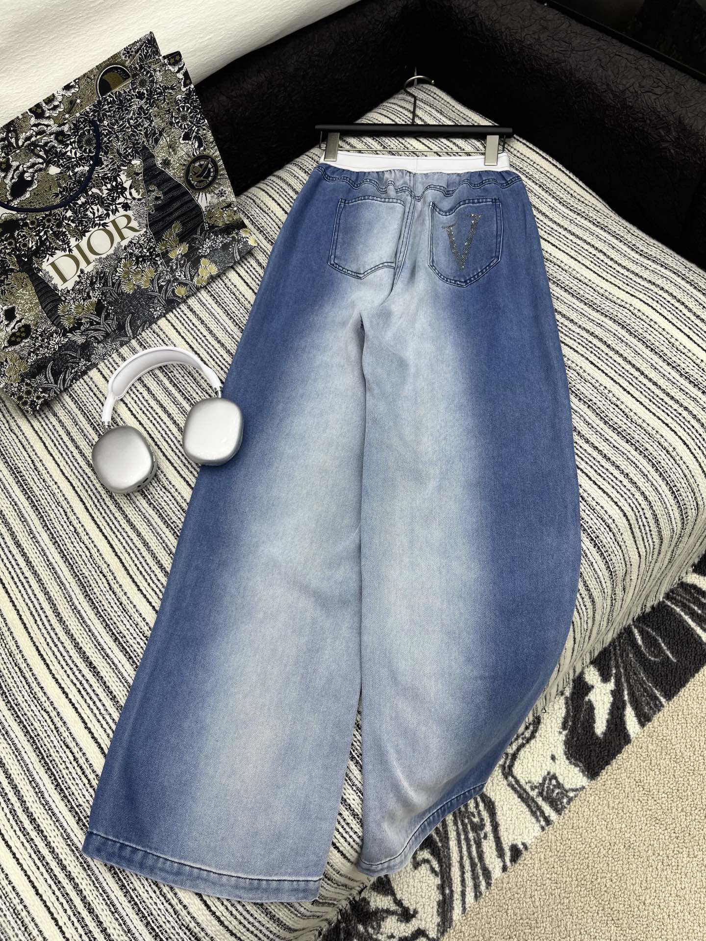 Valentino jeans