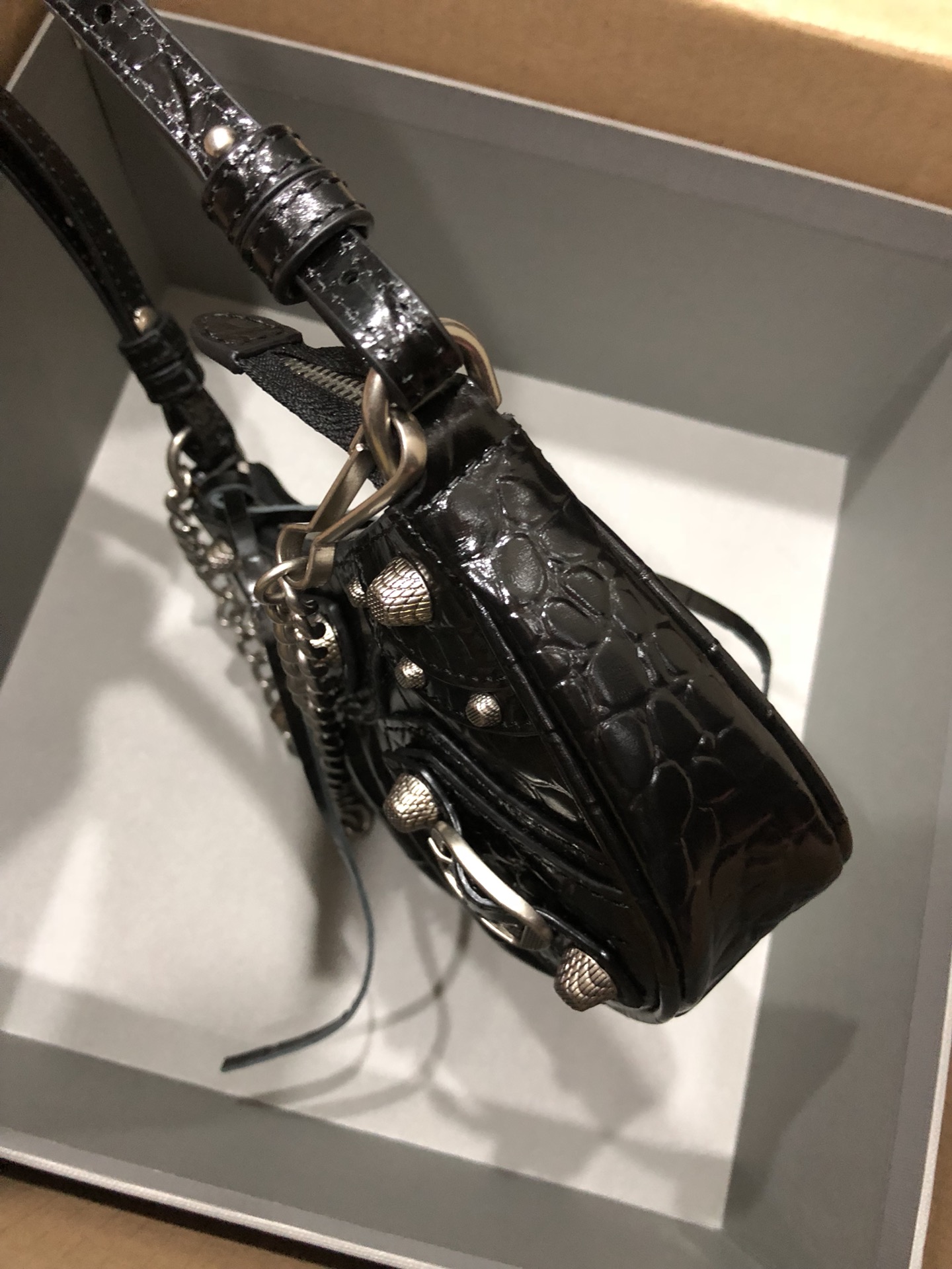Balenciaga Le Cagole Mini i Croc-Embossed