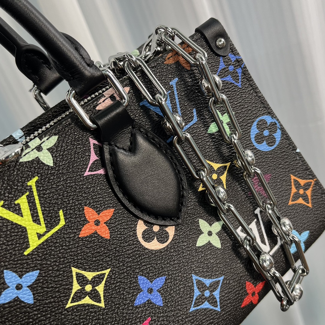 Louis Vuitton ONTHEGO EAST WEST CHAIN Bag
