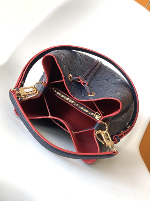 Louis Vuitton Néonoé MM Navy M45306