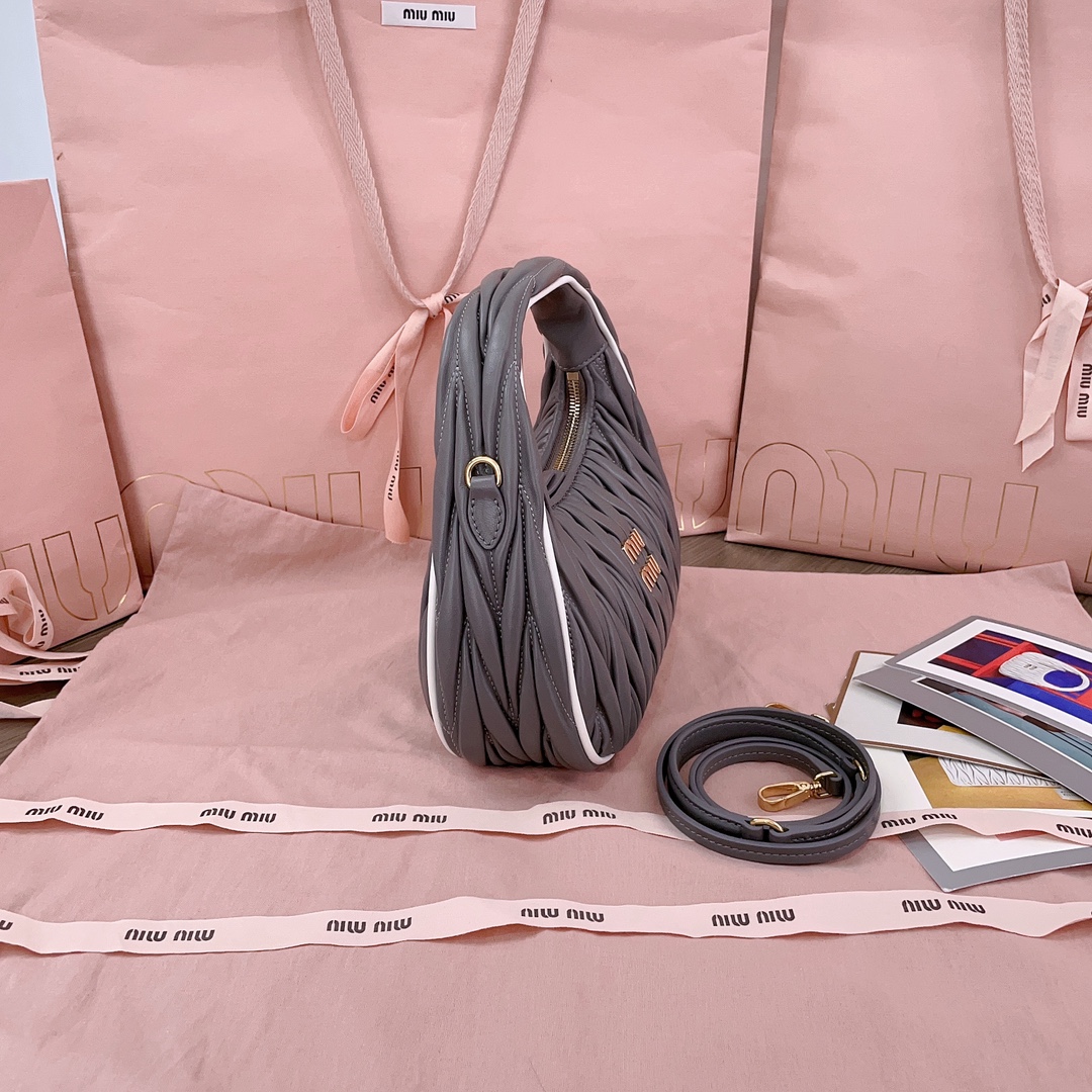 MIUMIU Wander matelassé nappa leather bag