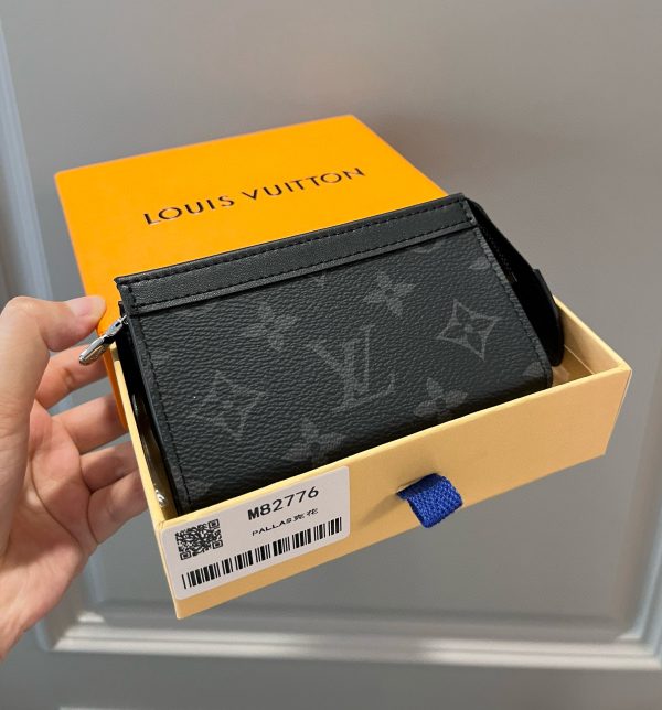 M82776 Key coin purse Voyage