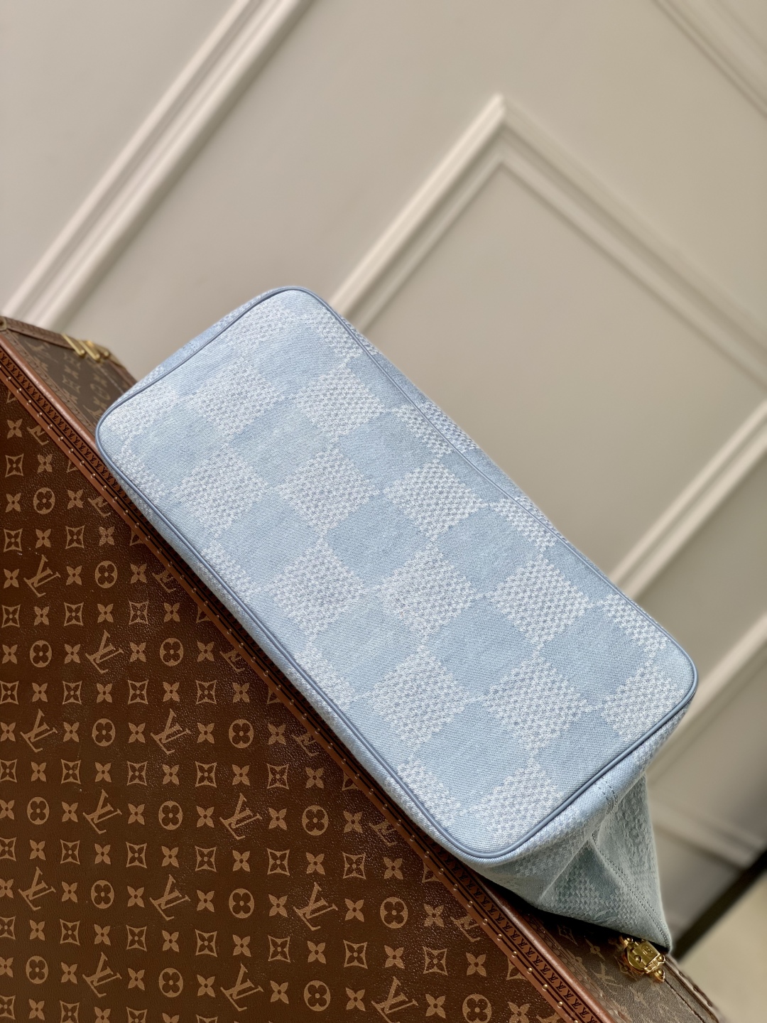 LV N00198 Nevereverfull