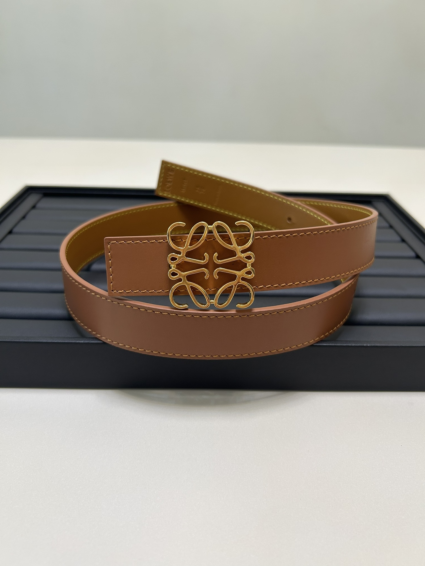 Reversible Anagram belt in smooth calfskin
