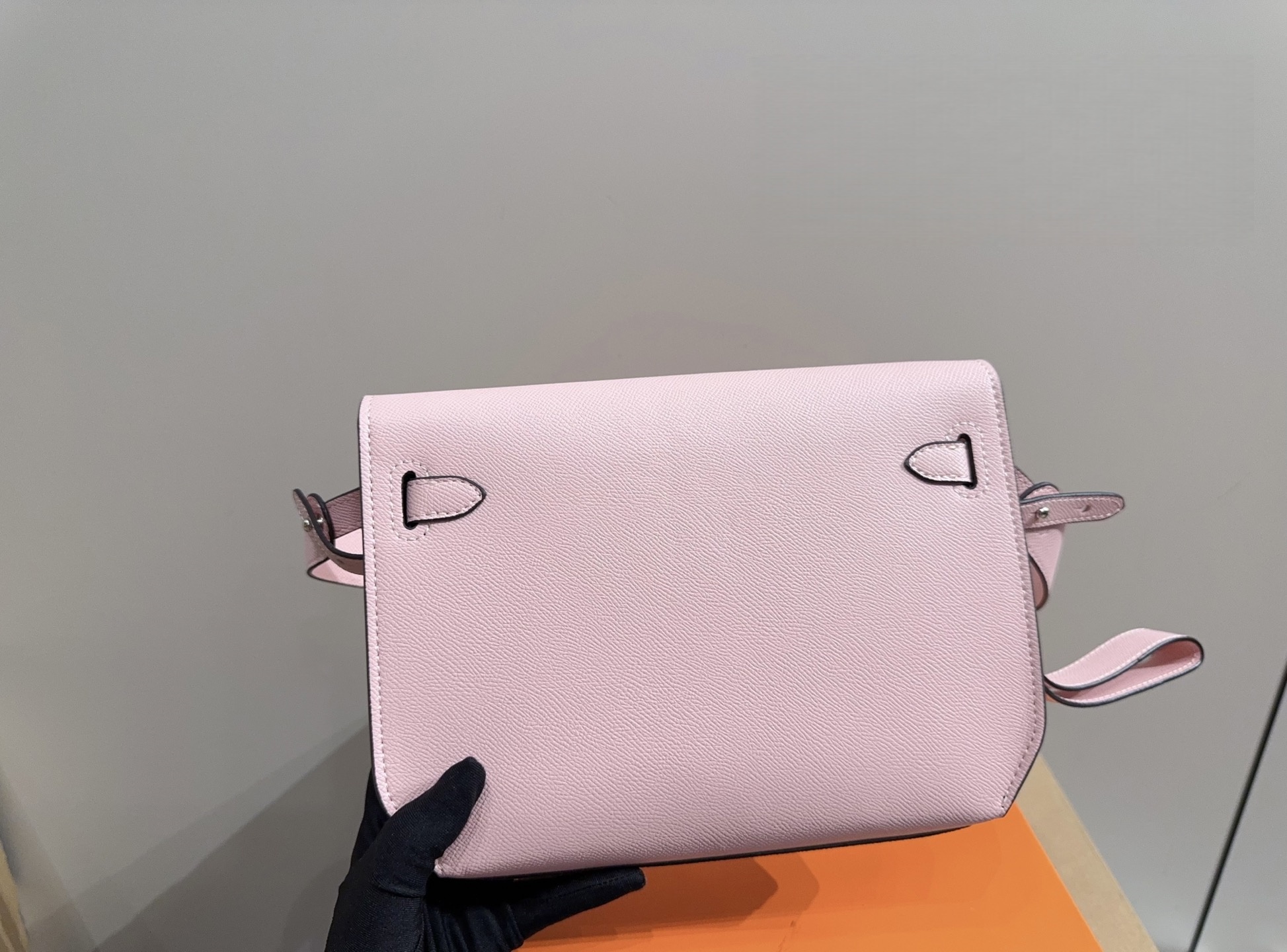 Hermès Kelly Dépêches pouch