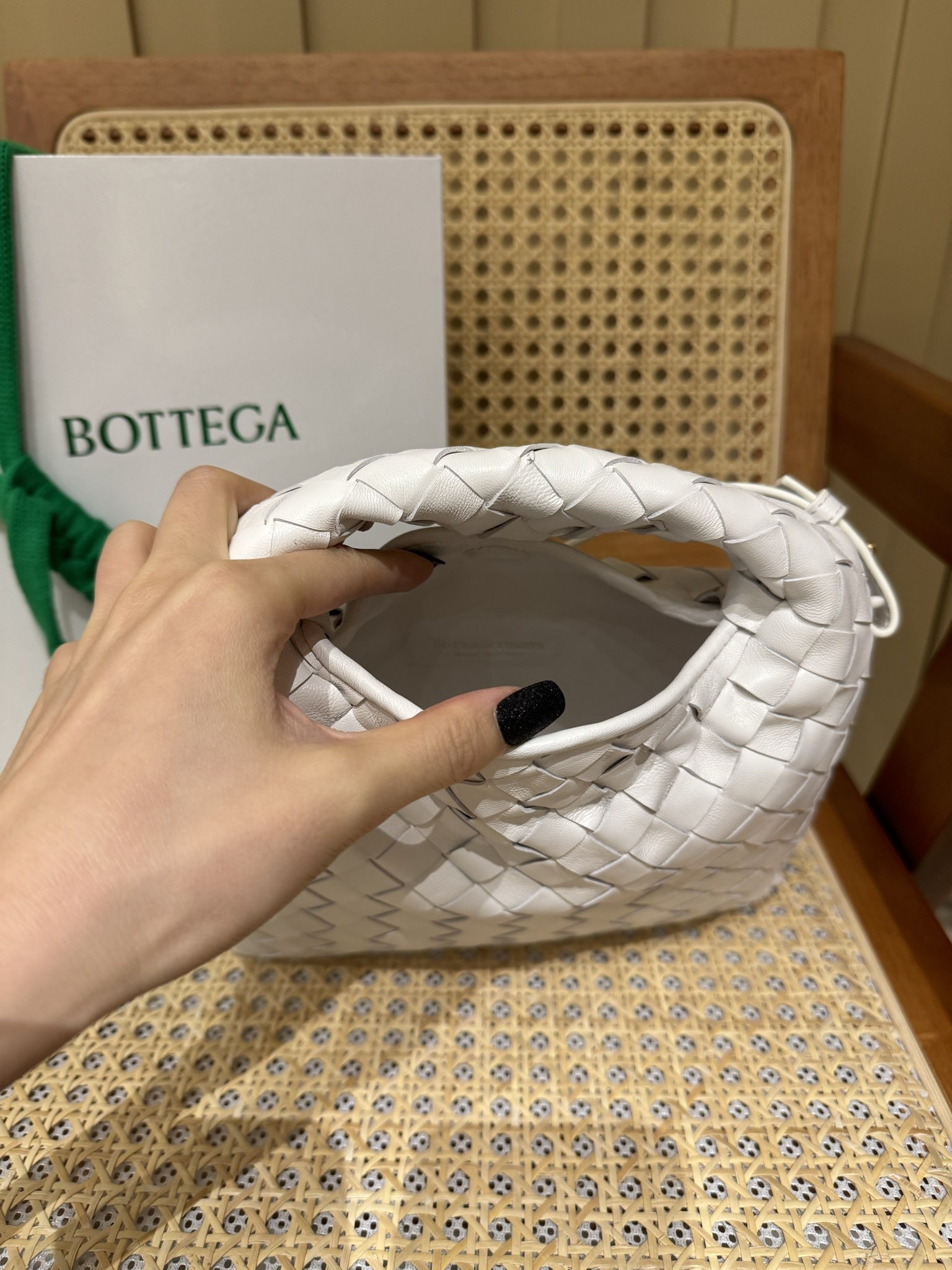 mini Hop crossbody bag Lotus Powder