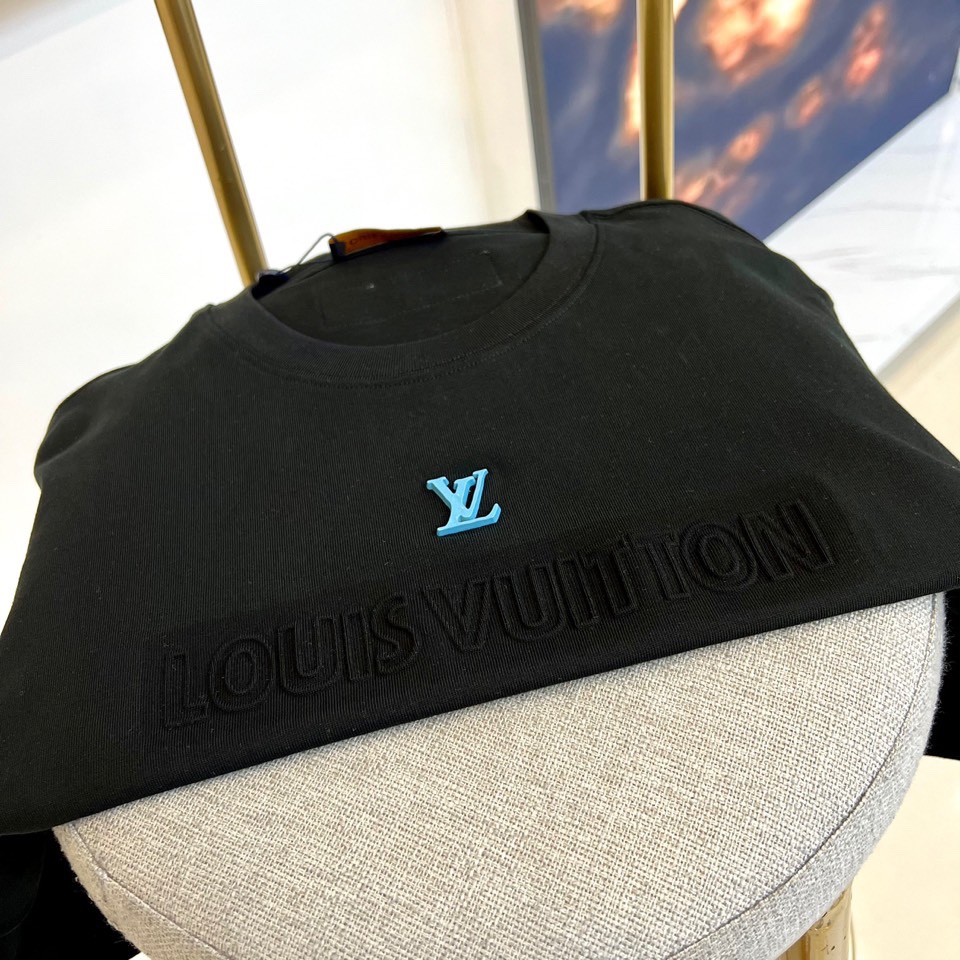 LV- Spring/Summer round neck T-shirt-black