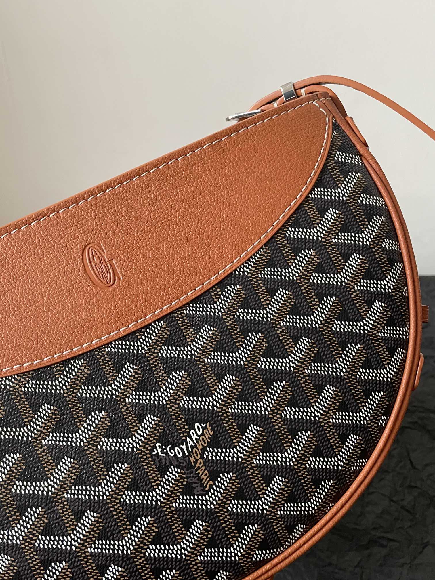 Goyard Hirondelle Bag in Black & Brown 🤎